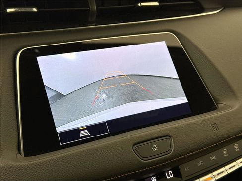 Used 2021 Cadillac XT4 Sport w/ Cold Weather Package image 25