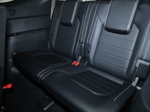 Used 2023 Volkswagen Atlas SEL Premium image 30