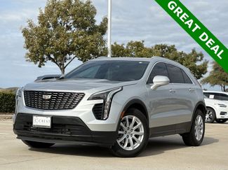 Used 2022 Cadillac XT4 Luxury w/ Cold Weather Package video 2