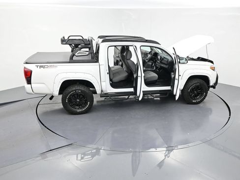 Used 2023 Toyota Tacoma SR AWD/4WD image 26