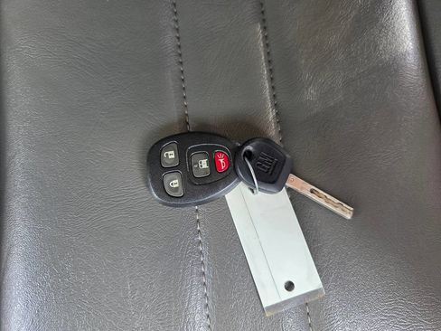 Used 2023 GMC Savana 2500 Extended w/ Driver Convenience Package image 21