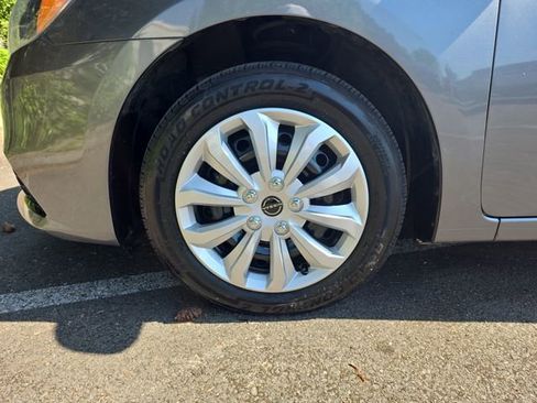 Used 2018 Nissan Sentra S FWD image 26