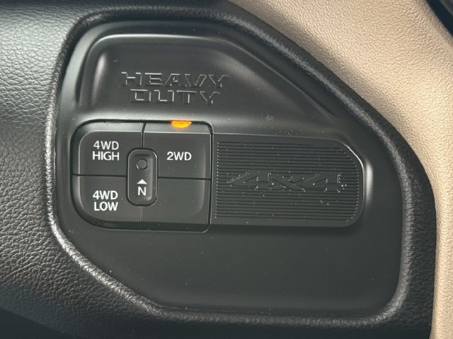 Used 2024 RAM 2500 Laramie w/ Safety Group AWD/4WD image 23