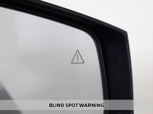 Used 2023 Kia Sportage EX image 5