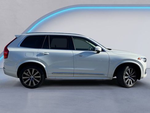 Certified 2024 Volvo XC90 B5 Core w/ Protection Package Premier image 3