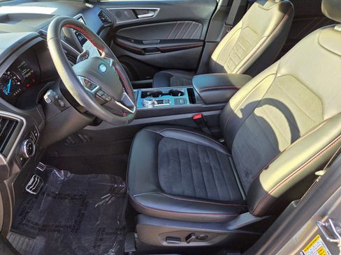 Certified 2024 Ford Edge ST-Line image 10