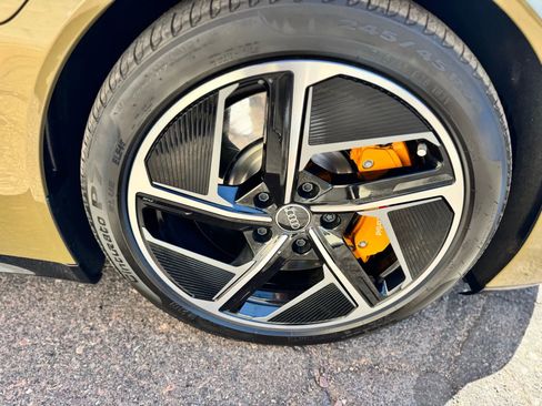 Used 2024 Audi RS e-tron GT w/ Carbon Performance Package image 8