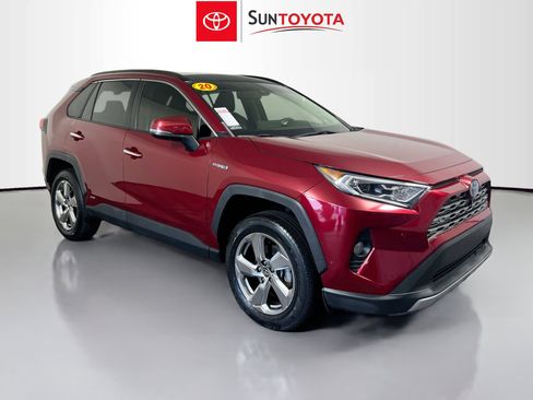 Used 2020 Toyota RAV4 Limited image 1