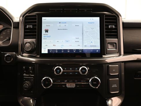Used 2023 Ford F150 XLT AWD/4WD image 17