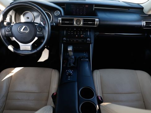 Used 2014 Lexus IS 250 AWD image 26