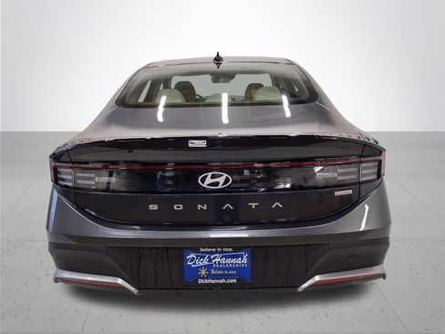 New 2026 Hyundai Sonata Blue FWD image 11