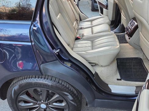 Used 2017 Land Rover Range Rover HSE image 43