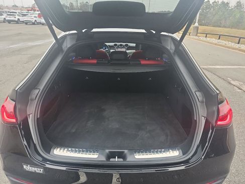 Used 2024 Mercedes-Benz GLC 300 GLC 300 GLC 300 4MATIC Coupe image 5