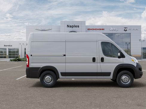 New 2026 RAM ProMaster 2500 w/ Convenience Group FWD image 21