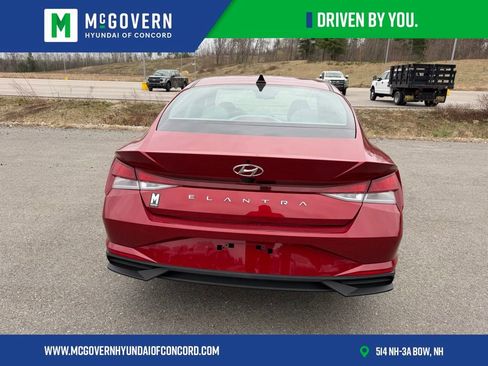 Certified 2023 Hyundai Elantra SEL w/ Preferred Accessory Package FWD image 22