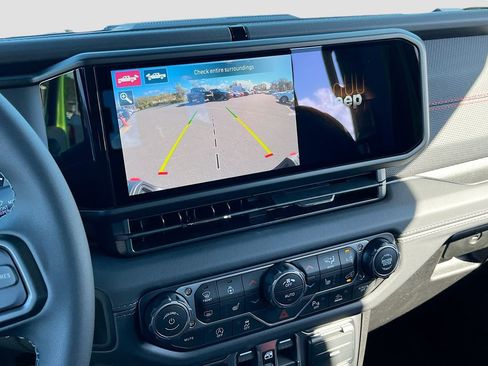 New 2026 Jeep Gladiator Rubicon image 14