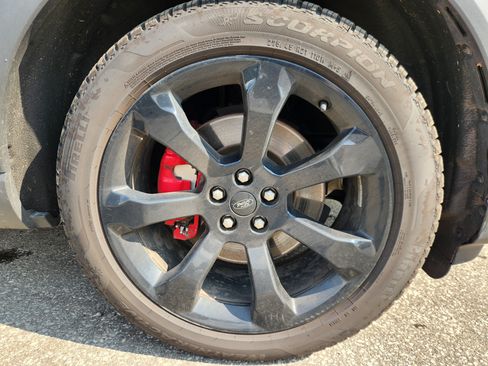 Used 2020 Ford Explorer ST w/ ST Street Pack AWD/4WD image 12