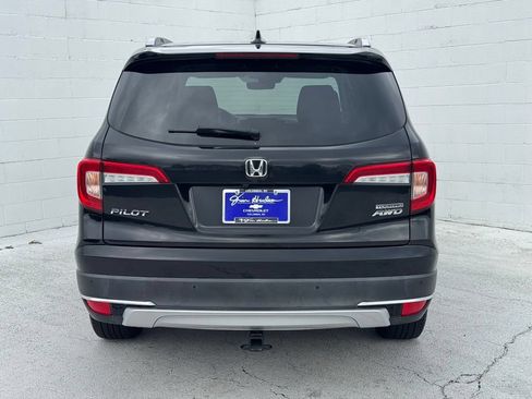 Used 2022 Honda Pilot Touring image 14