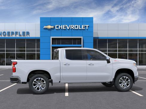 New 2026 Chevrolet Silverado 1500 LTZ w/ LTZ Premium Package AWD/4WD image 5