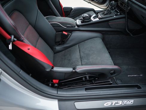 Used 2025 Porsche 911 GT3 RS RWD image 55
