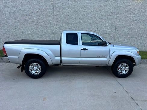 Used 2006 Toyota Tacoma 4x4 Access Cab w/ SR5 Pkg #2 image 22