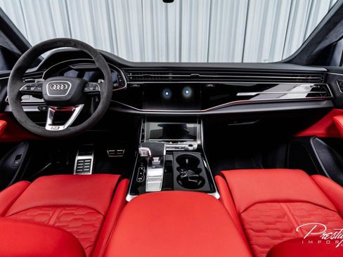 Used 2025 Audi RS Q8 performance image 37