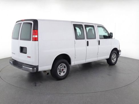 Used 2025 GMC Savana 3500 LT w/ LT Preferred Equipment Group image 7