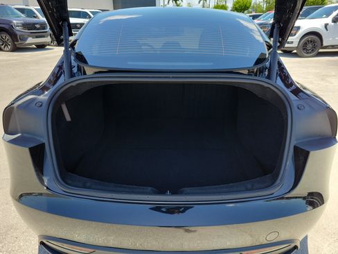Used 2025 Tesla Model 3 Long Range RWD image 18