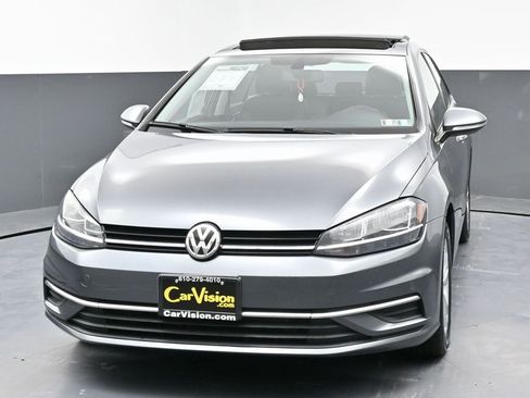 Used 2021 Volkswagen Golf 4-Door image 5