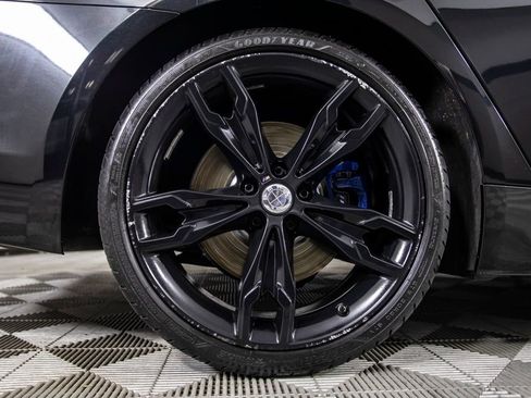 Used 2019 BMW M550i xDrive AWD/4WD image 43