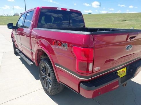 Used 2019 Ford F150 Lariat w/ Equipment Group 502A Luxury AWD/4WD image 6