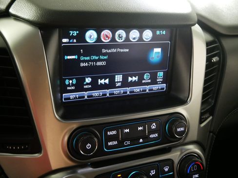 Used 2019 Chevrolet Tahoe LT w/ LT Signature Package AWD/4WD image 22