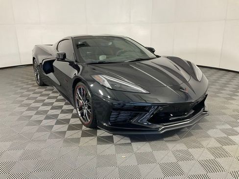 Used 2023 Chevrolet Corvette Stingray Premium Cpe w/ Z51 Performance Package image 4