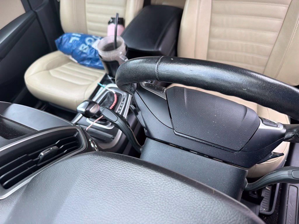 Used 2015 Ford Edge SEL w/ Equipment Group 201A AWD/4WD image 23