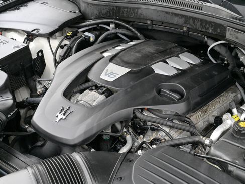 Certified 2018 Maserati Levante image 60