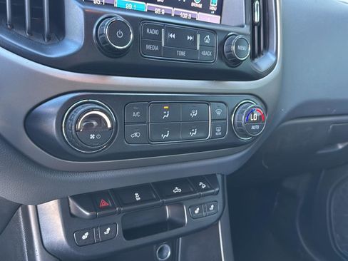 Used 2016 Chevrolet Colorado Z71 image 19