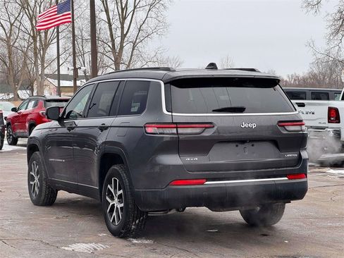 Used 2024 Jeep Grand Cherokee L Limited w/ Luxury Tech Group II image 7