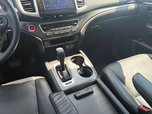 Used 2018 Honda Pilot EX-L image 16