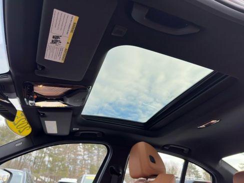 Used 2025 BMW 330i xDrive Sedan w/ Convenience Package image 20