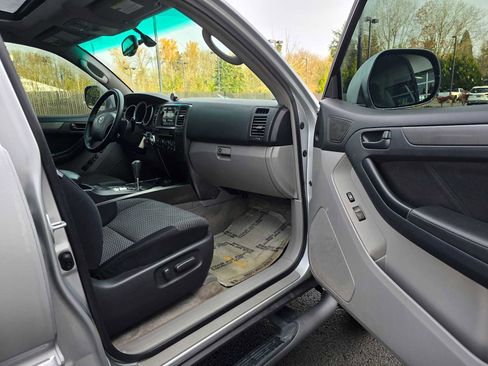 Used 2006 Toyota 4Runner Sport image 13