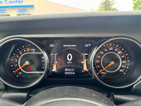 Used 2020 Jeep Wrangler Sport AWD/4WD image 15