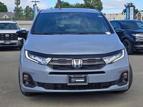 New 2026 Honda Odyssey Sport-L image 2