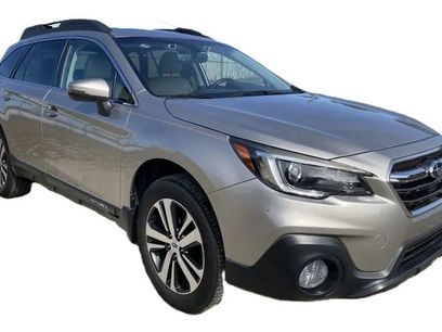 Used 2019 Subaru Outback 2.5i Limited w/ Popular Package #2
