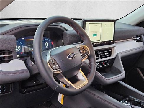 New 2026 Ford Explorer Active image 3