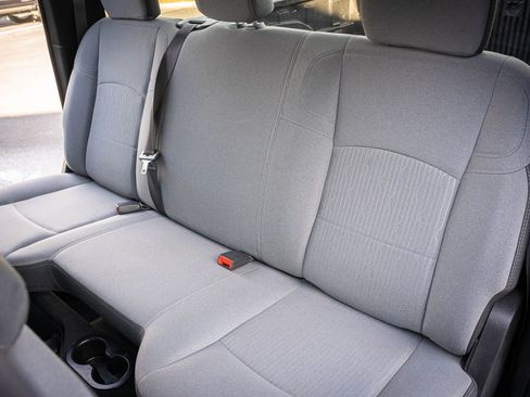 Used 2021 RAM 2500 Big Horn image 26