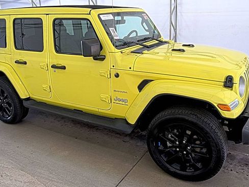 Certified 2023 Jeep Wrangler Unlimited Sahara w/ Cold Weather Group AWD/4WD image 3