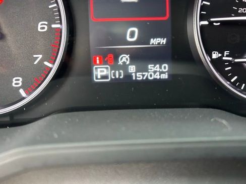 Used 2024 Subaru Crosstrek 2.5i Limited w/ Crosstrek Mirror Package image 18