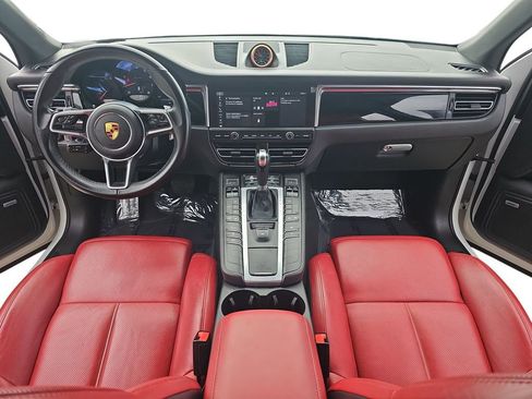 Used 2021 Porsche Macan AWD/4WD image 10