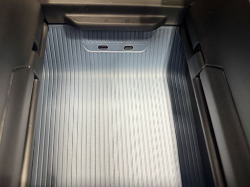 New 2026 Volvo EX30 Cross Country Ultra w/ Protection Package Premier image 16