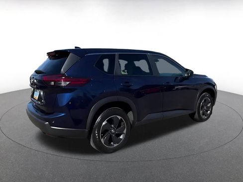 Used 2025 Nissan Rogue SV image 15